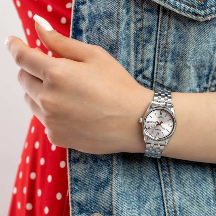 ساعت مچی زنانه کاسیو مدل CASIO-LTP-1335D-4A