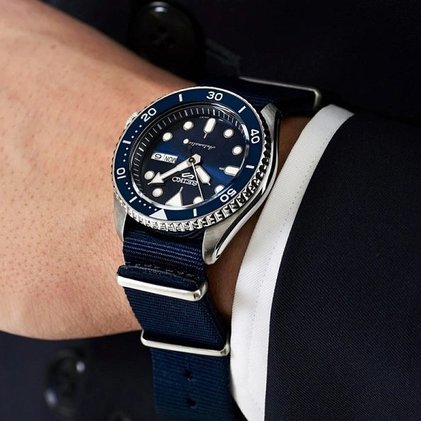 SEIKO ساعت مچی مردانه برزنتی سیکو SRPD51K2